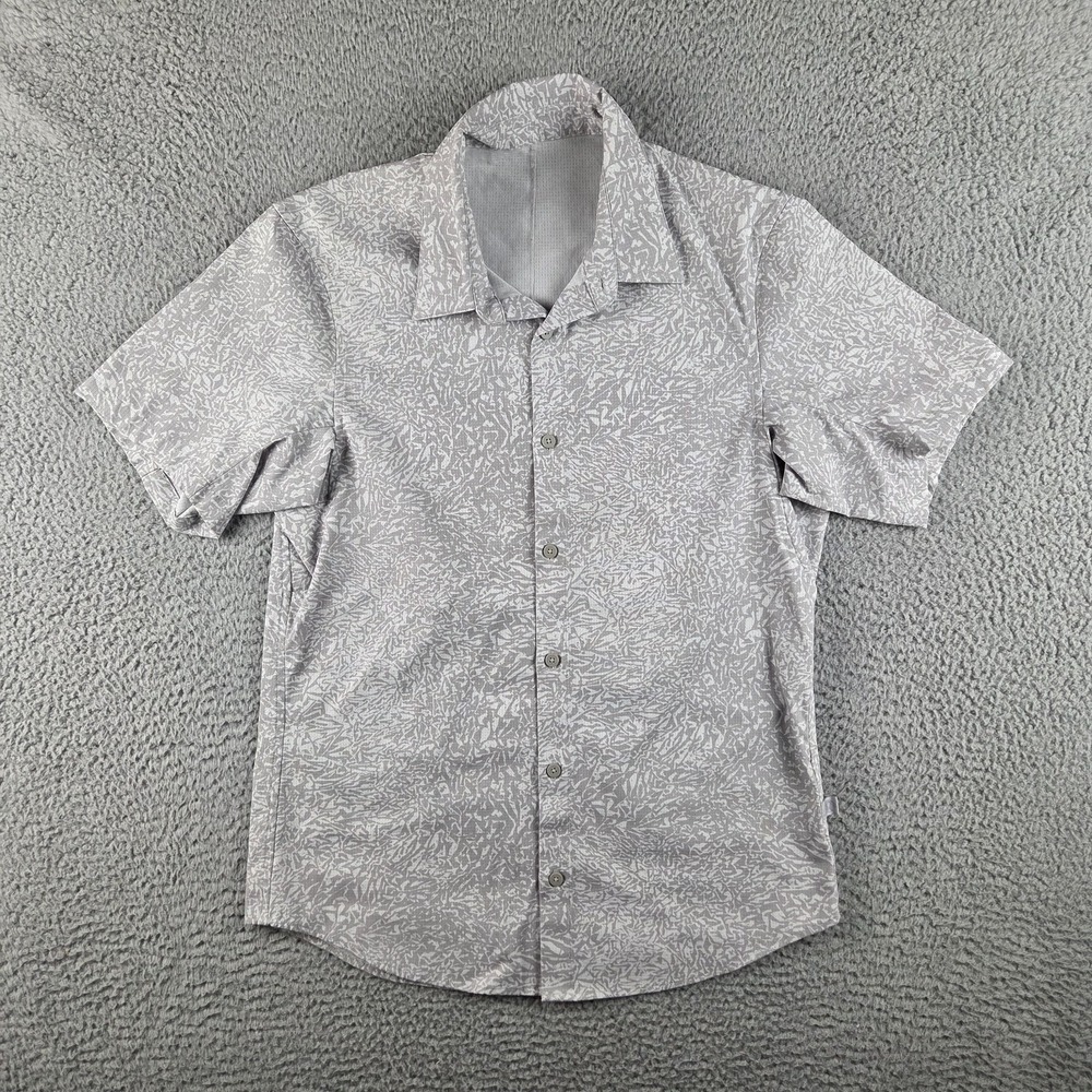 Lululemon Airing Easy Shirt Mens Small Gray Abstract Short Sleeve Button Up